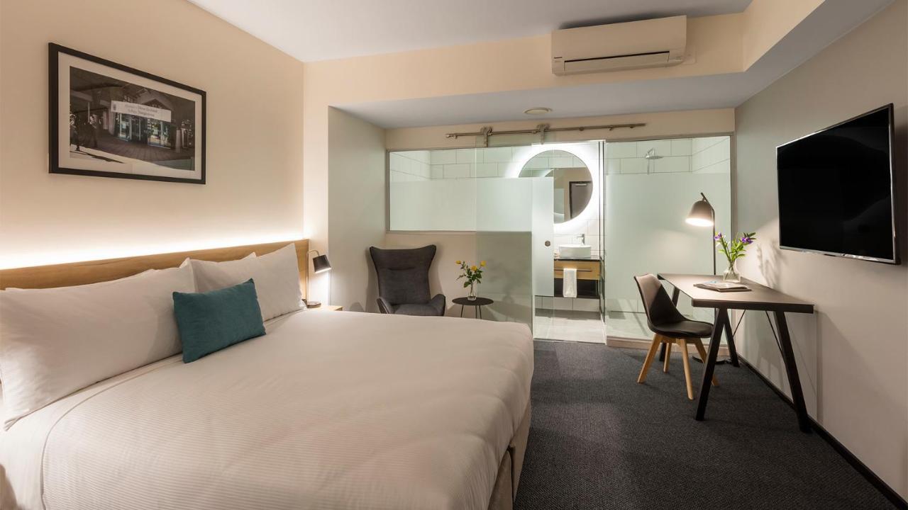Hotel Room @ 89 Courtenay Place Wellington Exterior photo